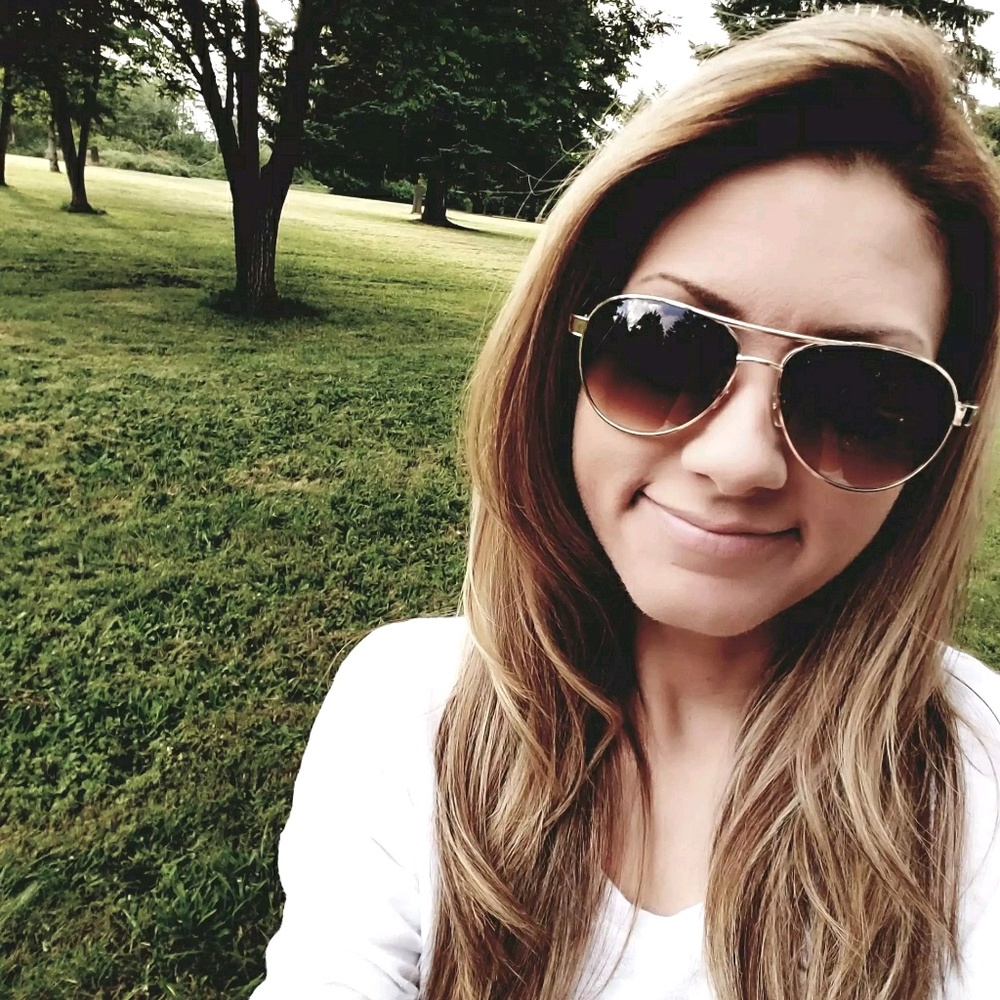 Meet your Posher, Bonnie